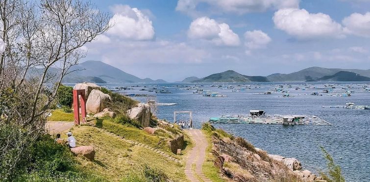 Top 4 Làng Chài Ở Nha Trang: Khám Phá Vẻ Đẹp Nguyên Sơ
