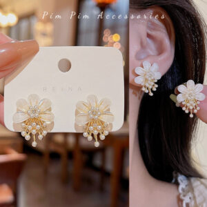 Bông Tai Nữ Kiểu Hoa Trà Thanh Lịch&hellip;